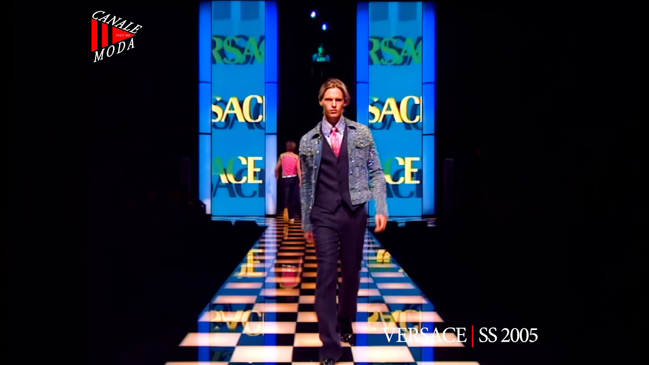 VERSACE Man Spring Summer 2005 Milan 4K - Canale Moda