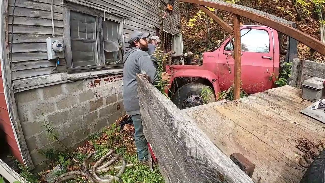 Removing The 350 SBC From The C70