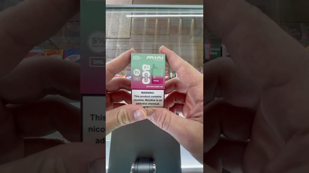 UNBOXING the WORLD&rsquo;S SMALLEST VAPE 🌎 #shorts #vape #work
