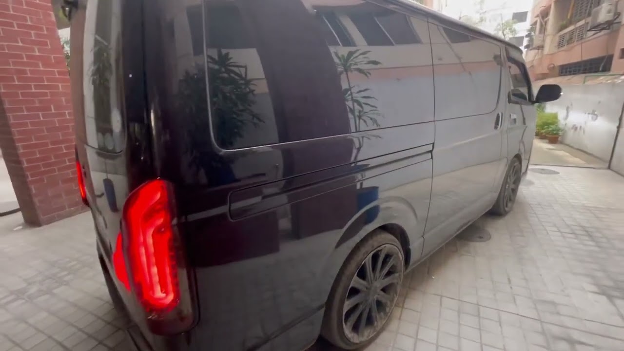 Hiace 2019 Super GL 50th Anniversary
