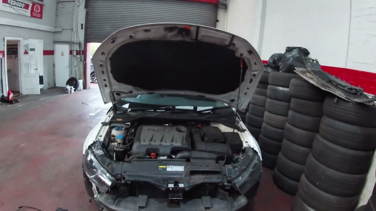 VOLKSWAGEN SCIROCCO BONNETHOOD WONT OPEN