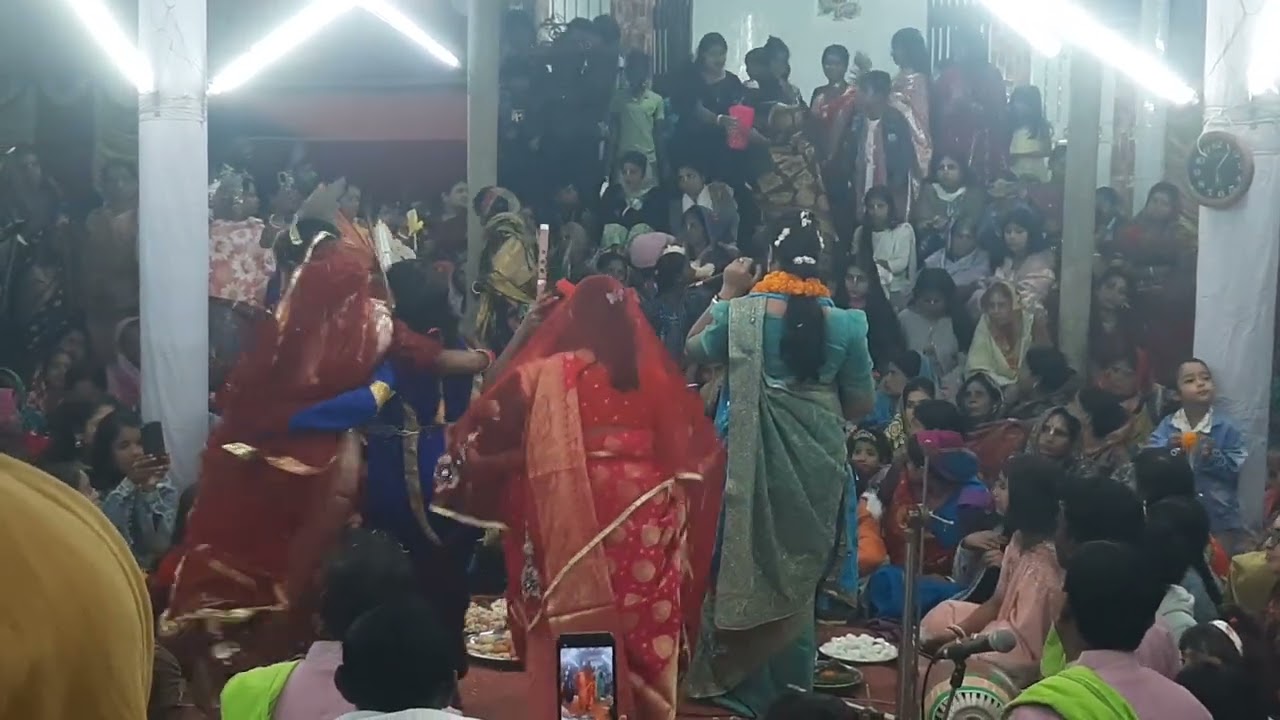 লীলা কৃ্র্তন মুশুরিয়াঘোনা গ্রাম