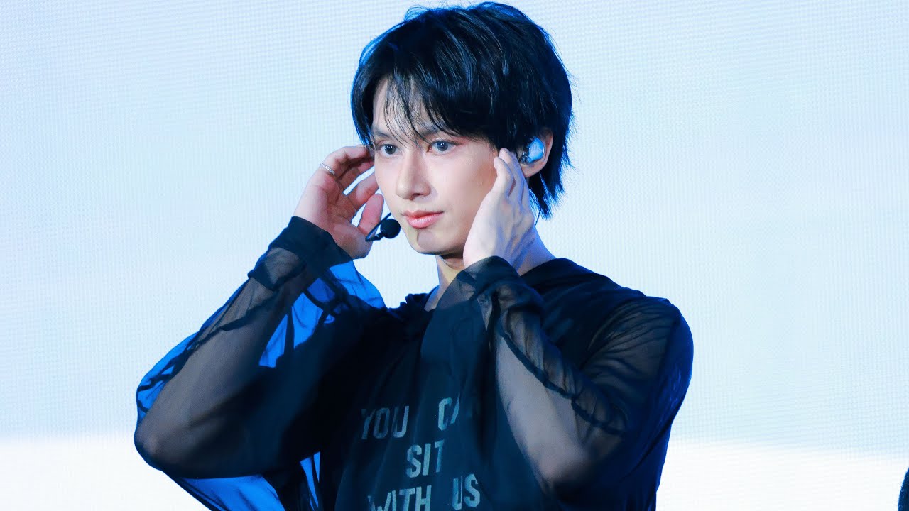 250913 SEVENTEEN WORLD TOUR [NEW_] IN INCHEON ‘Network Love’ 세븐틴 준 직캠 JUN FANCAM 4K FOCUS