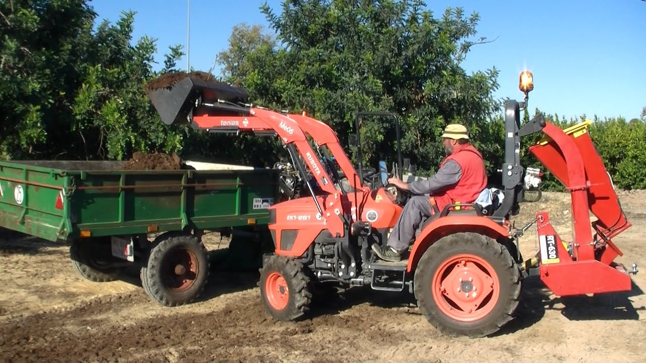 PRUEBA PALA TENÍAS Me05 EN MI KUBOTA EK1-261