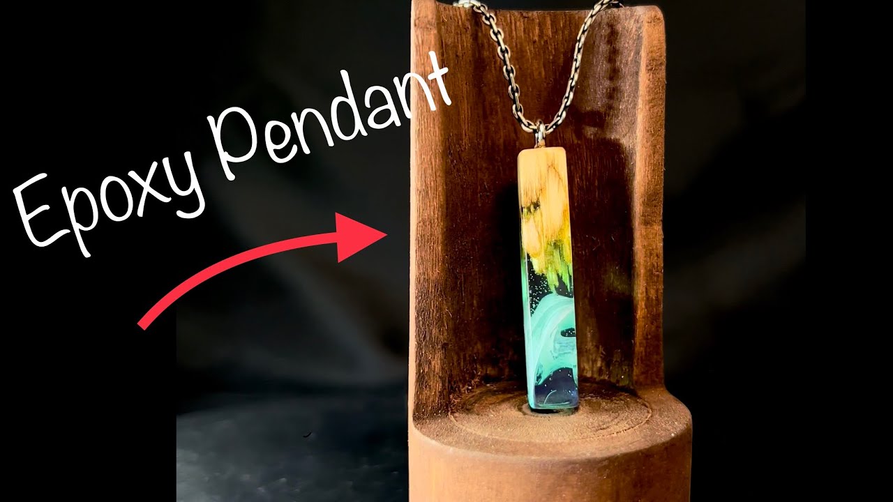Faire des pendentifs en bois et résine époxy