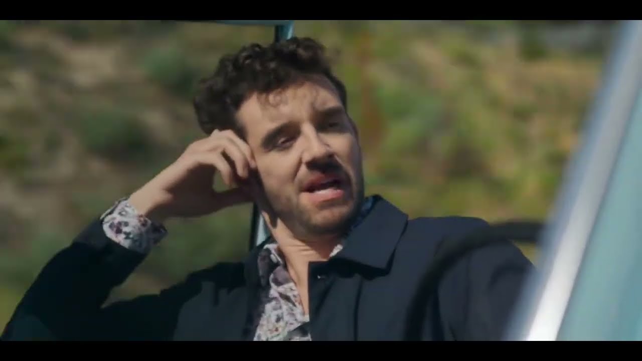 Shrinking (Clip) The Confrontation (Les Mis&eacute;rables) Featuring Jason Segel and Michael Urie