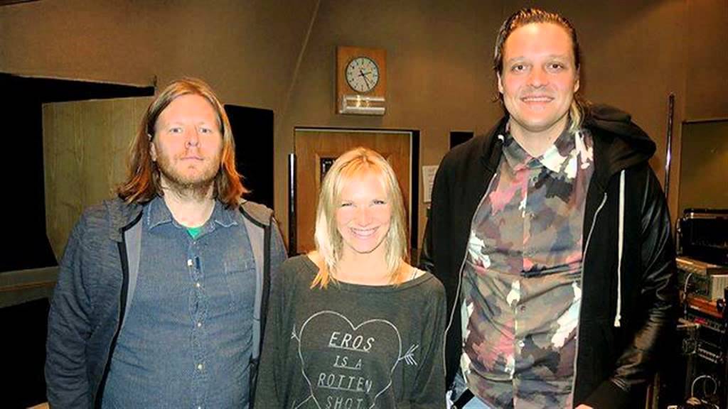 Arcade Fire: Interview with Win Butler and Tim Kingsbury on BBC Radio 2