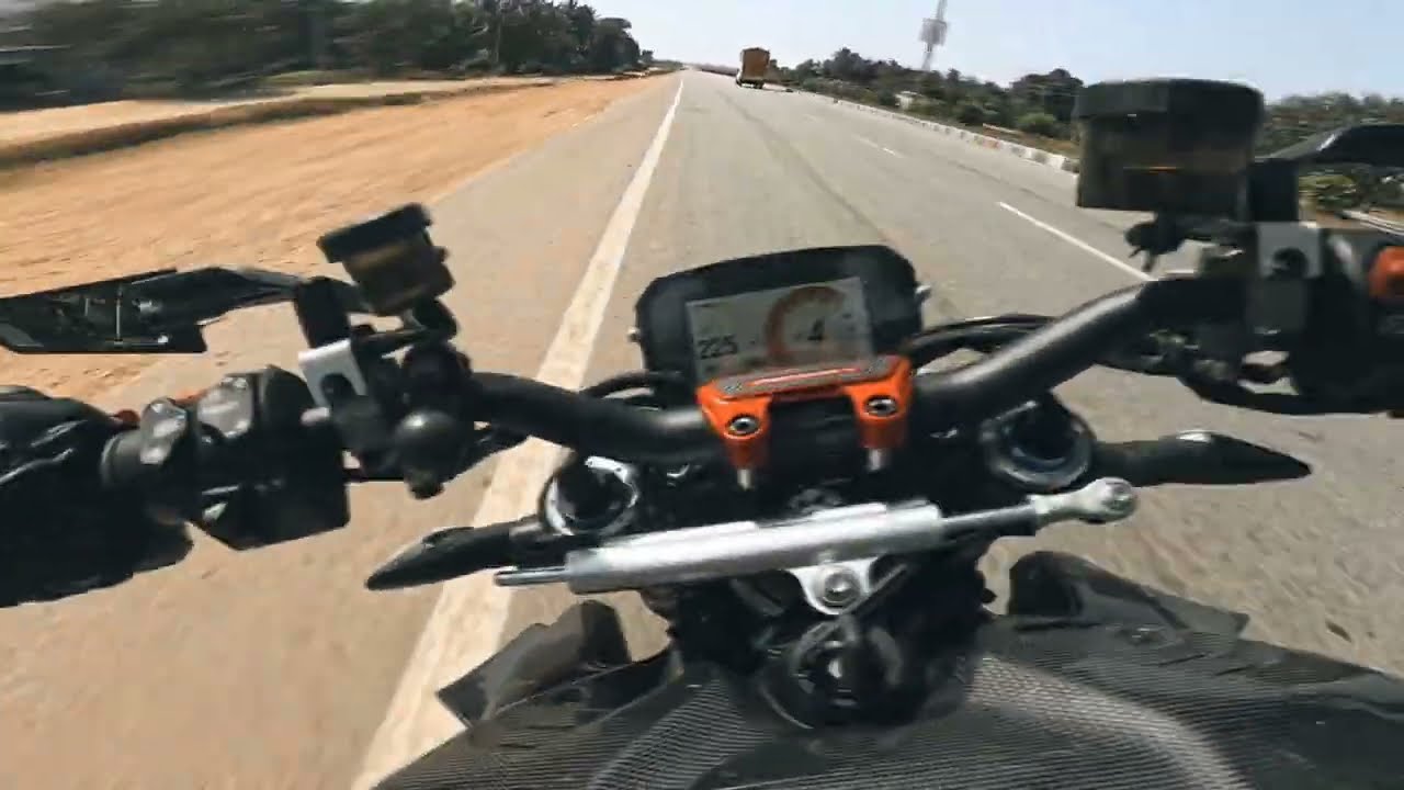 Unlimited Power | Ducati Streetfighter v4s Eating Superbikes For Breakfast | 307kmph+