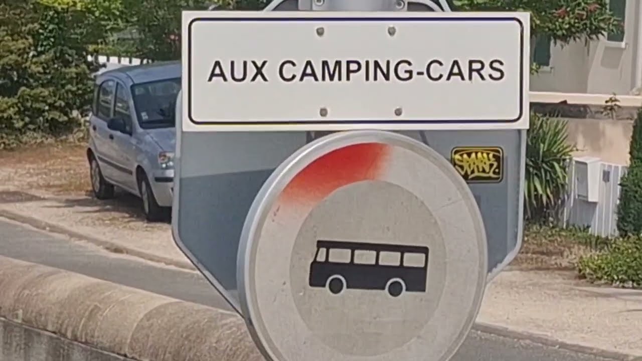 l'île D'Oléron est devenue bien compliquée alors c'est camping obligatoire, lieu touristique oblige!
