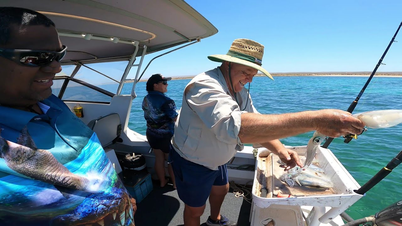 MABU BURU LIFESTYLE Ep 22 - SQUID FISHING AND EMUS during our holiday to Exmouth