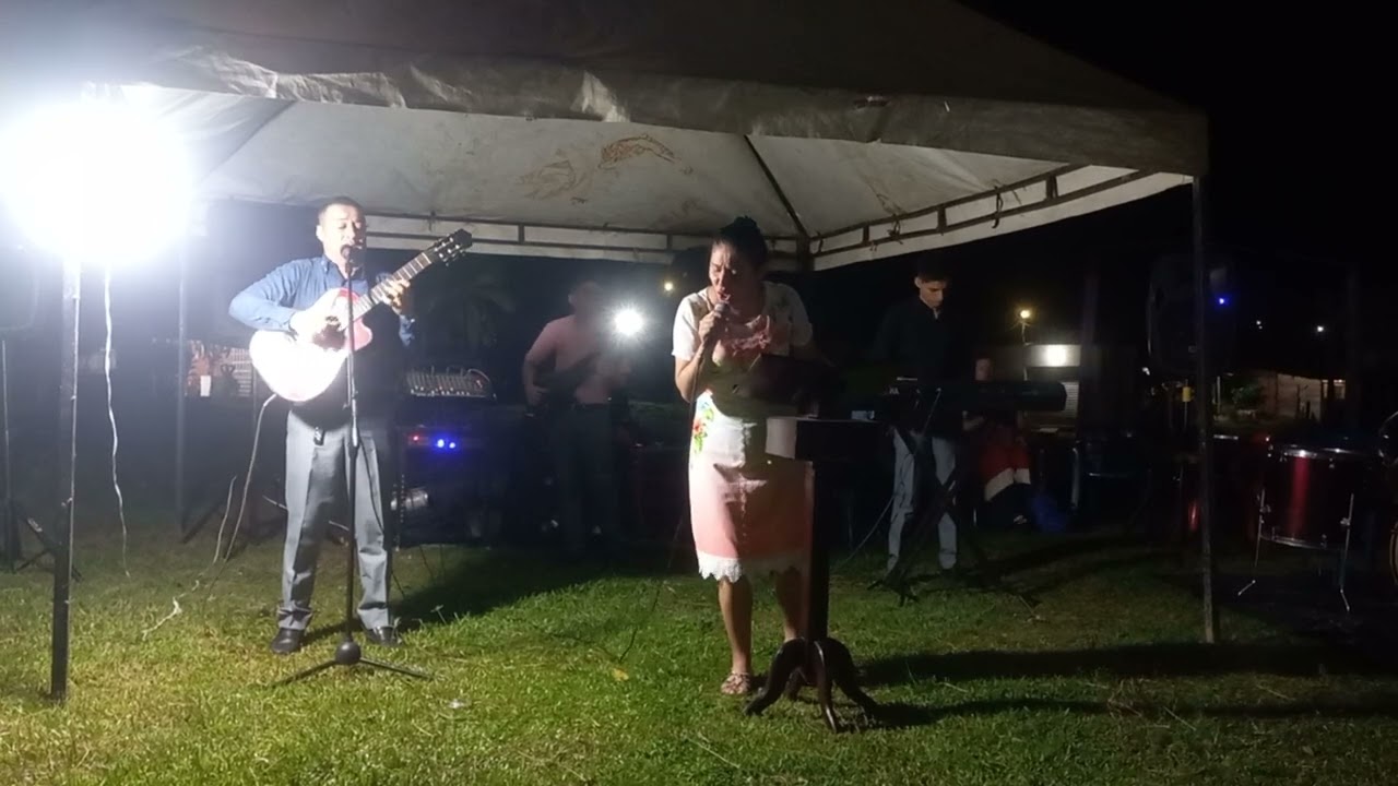 GRUPO FORTALEZA /en vivo/ Alabanza perdóname)