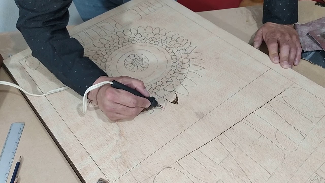 Talleres de Arte quinto taller técnica de pirograbado