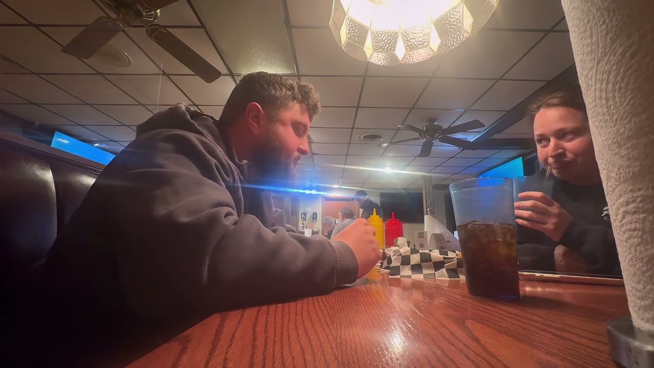 Starlite Room Vlog! No cooking tonight!