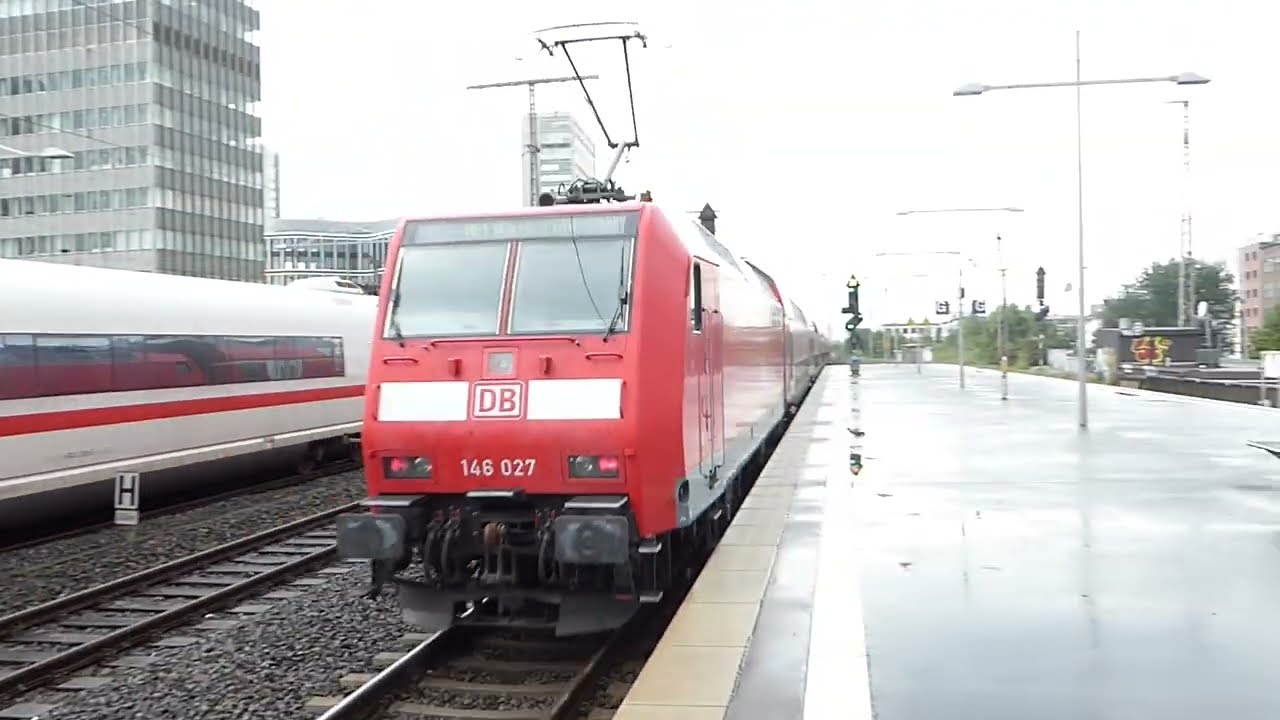 Züge im Bahnhof Essen Hbf