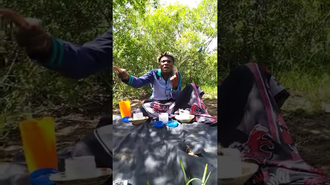 ISIPOKI SIYATHOLAKALA KWA DR DR 2+2