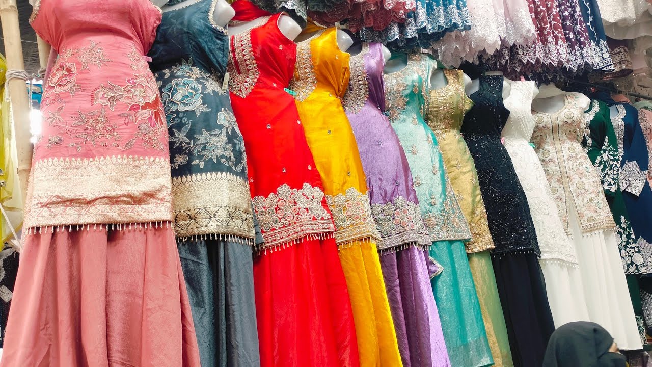 Thursday Seelampur Market Explore designer Party wear suit,dress collection vlog video 