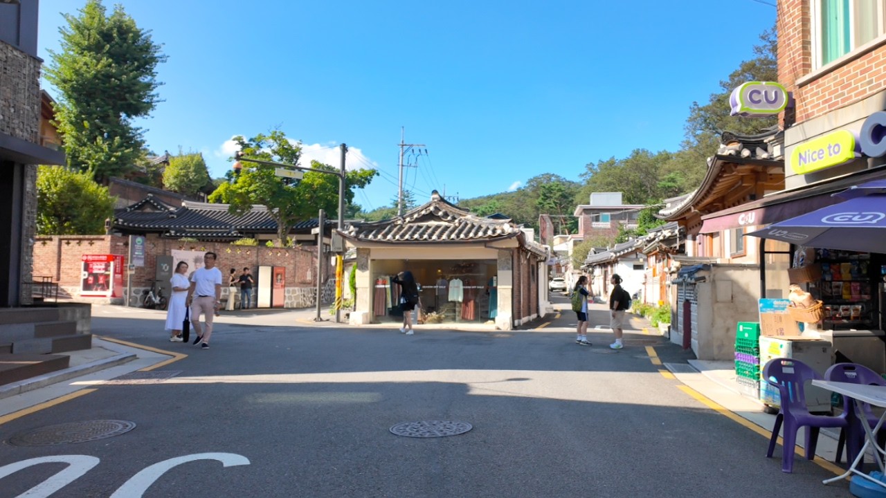 4K 매력적인 창덕궁길 원서동 산책 / Walking in Wonseo-dong, Street by Changdeokgung Palace, Seoul
