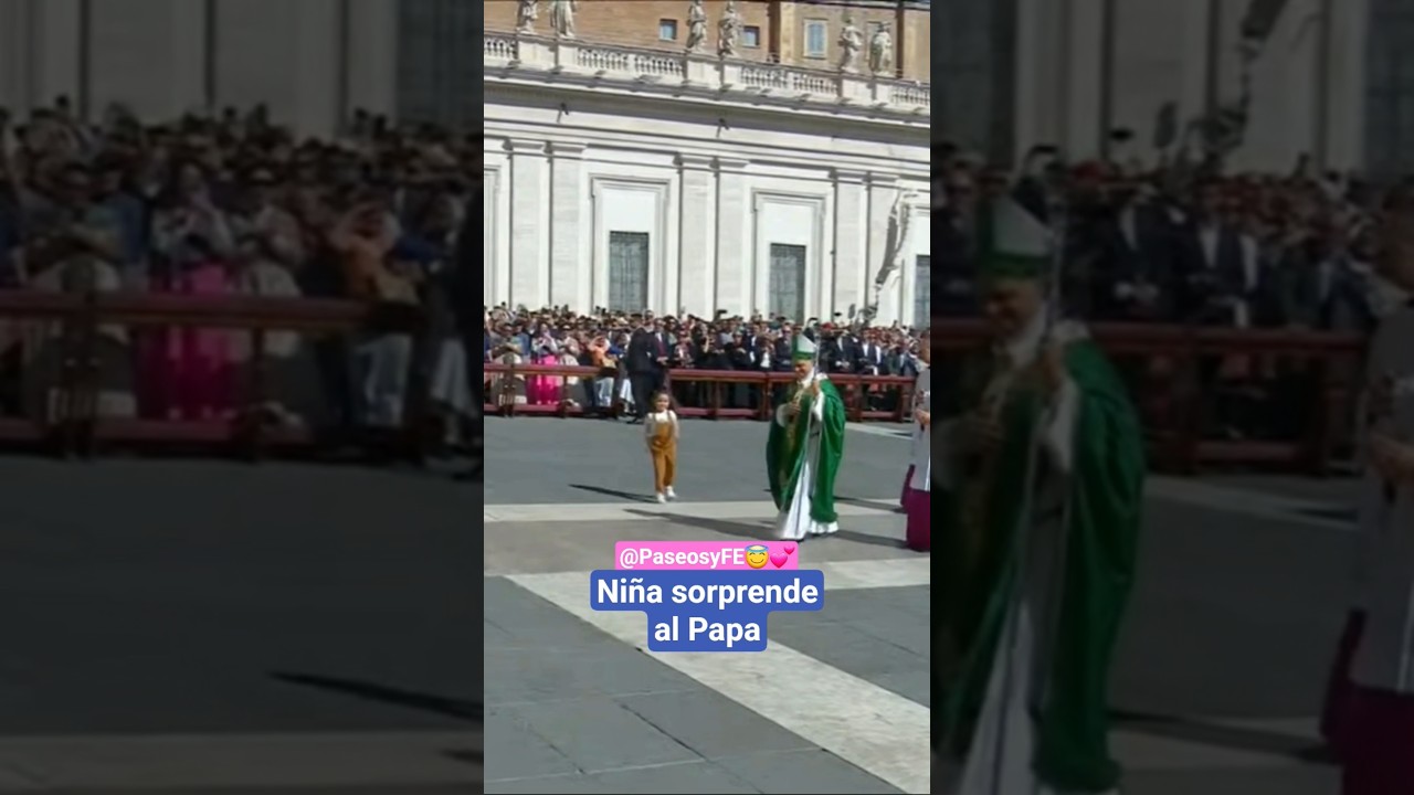 Una ni&ntilde;a sorprende al #papa al final de la misa 💕😇 #tierno #conmovedor