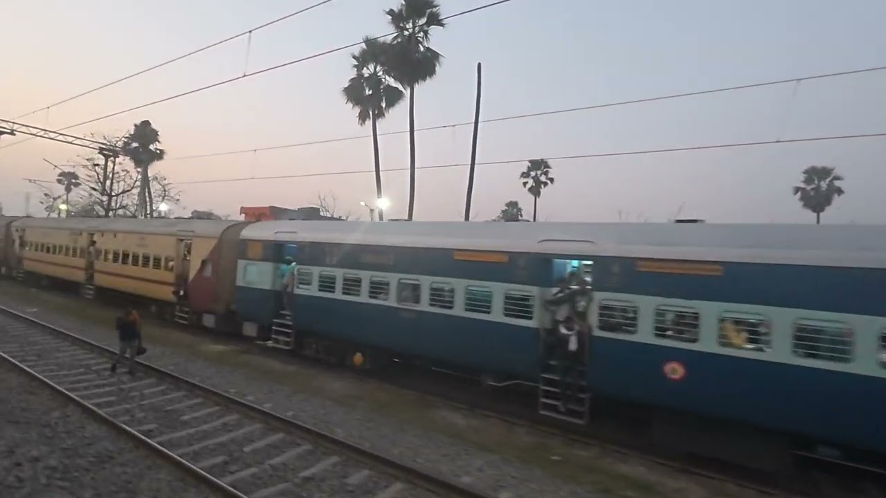 Kamala Ganga fast passenger at khushrupur 
