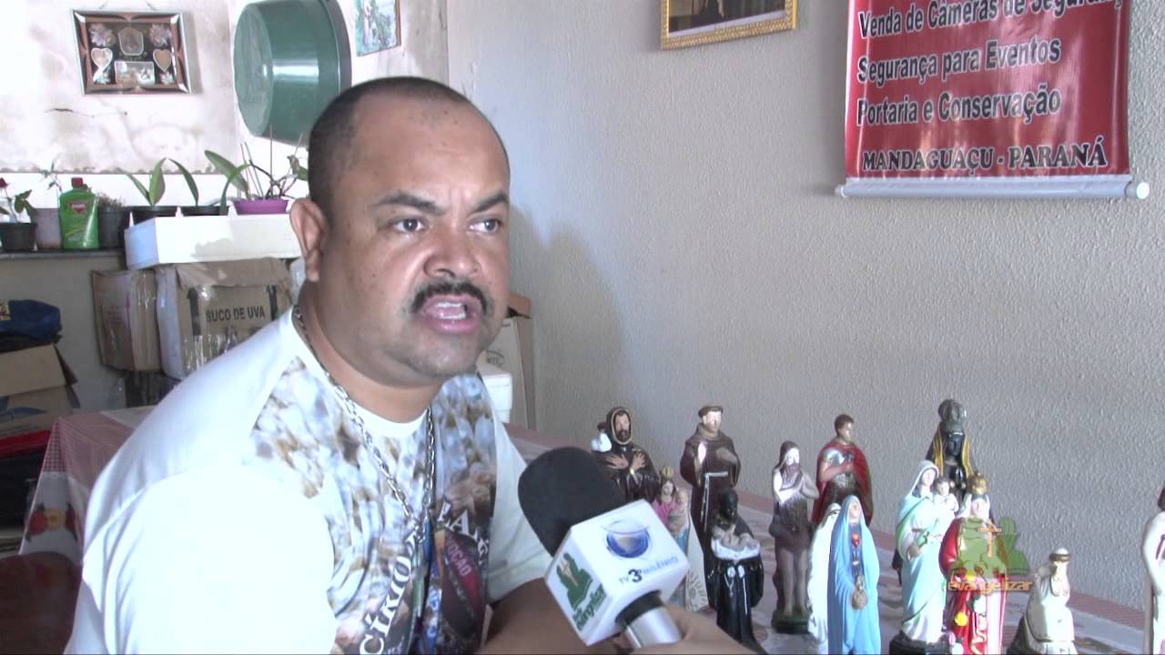 JORNALISMO | COLECIONADOR DE SANTOS [CC]