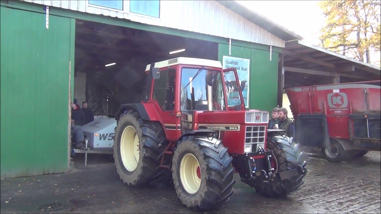 IHC 844XL an der Zapfwellenbremse