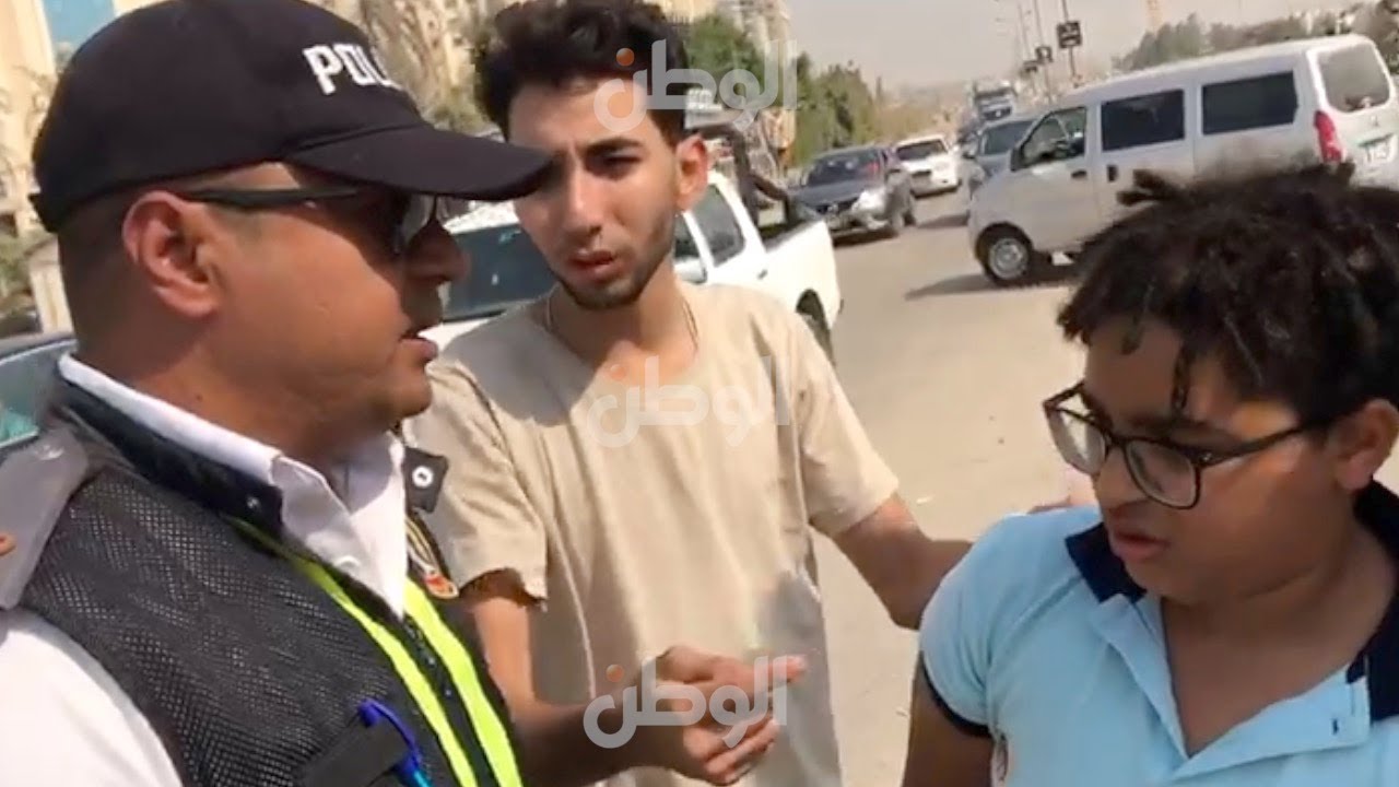 فيديو جديد لطفل المرور يعتدي على شرطي آخر: أنا هأكلك علقة أموتك
