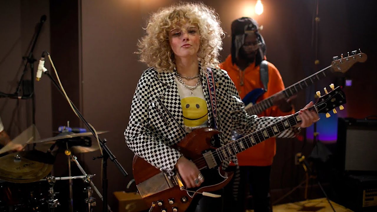 Grace Bowers & The Hodge Podge - Get On Now | Paste