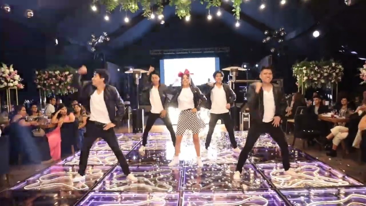 Increíble coreografía ✨ XV Años Alisson 👑 Mix Vaselina 🔥🔥🔥