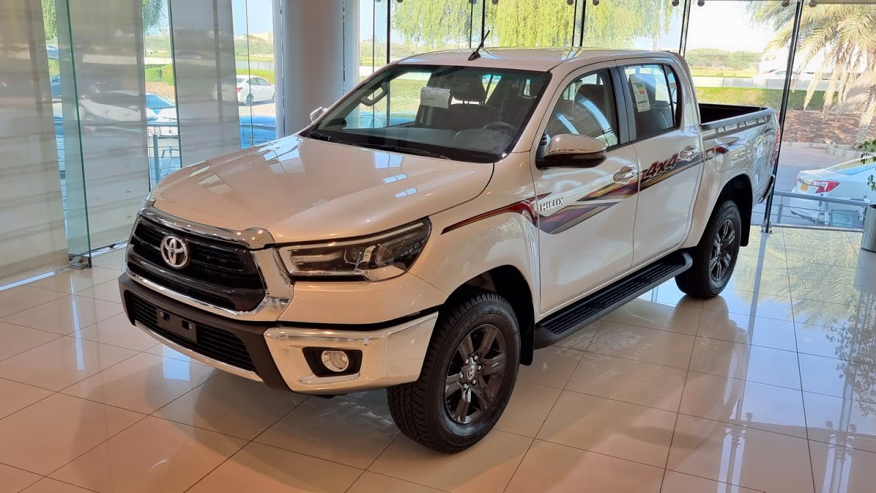 وصلت تويوتا هايلوكس 2025 فئة GLX اس جراند وارد بريمي سعود بهوان toyota hilux 2.7