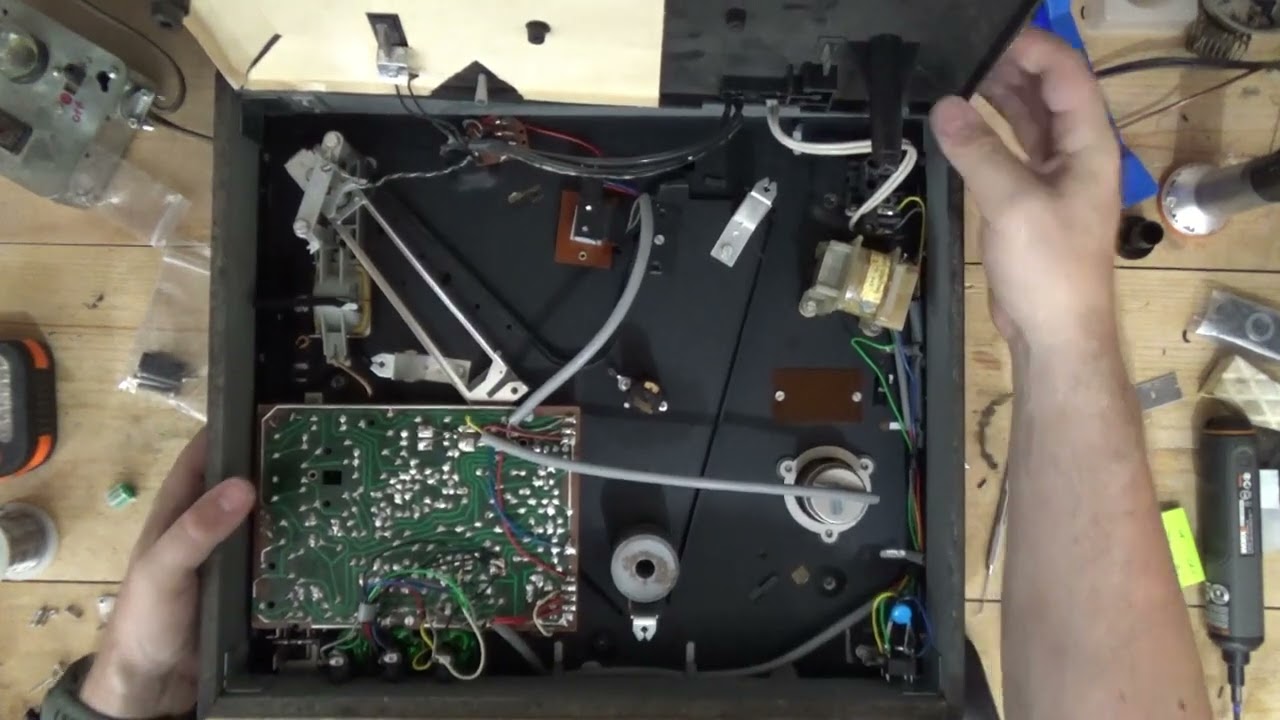Goodwill Find Philips 212 Turntable Repair Part 5 - Adjusting the Auto Shutoff (Again)