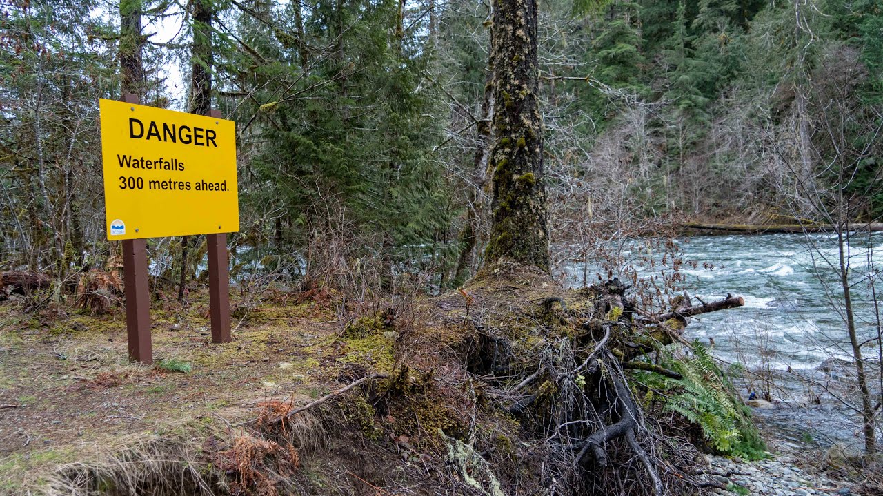 Stamp River Trail - Port Alberni, British Columbia・4K HDR