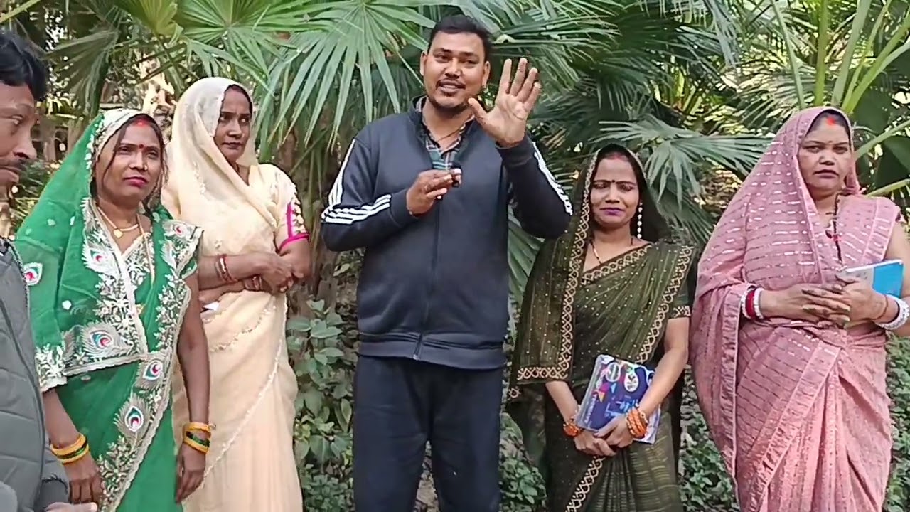 👍👉अंशु देवी यूपी 62 🙏इंटरव्यू के साथ धमाकेदार डांस👌 पैजनिया में हे राजा घुंघरू लगवा द   
