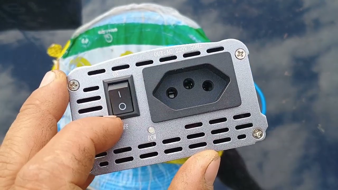 Instalação de eletrificador rural via  placa solar (aparelho de choque solar)