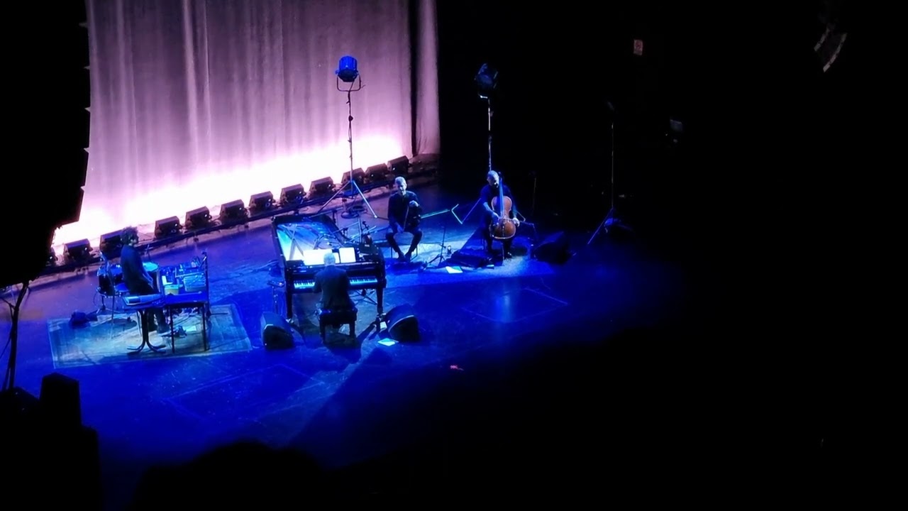 Ludovico Einaudi - divenire - Argentina 25/03/2023 (Gran Rex)