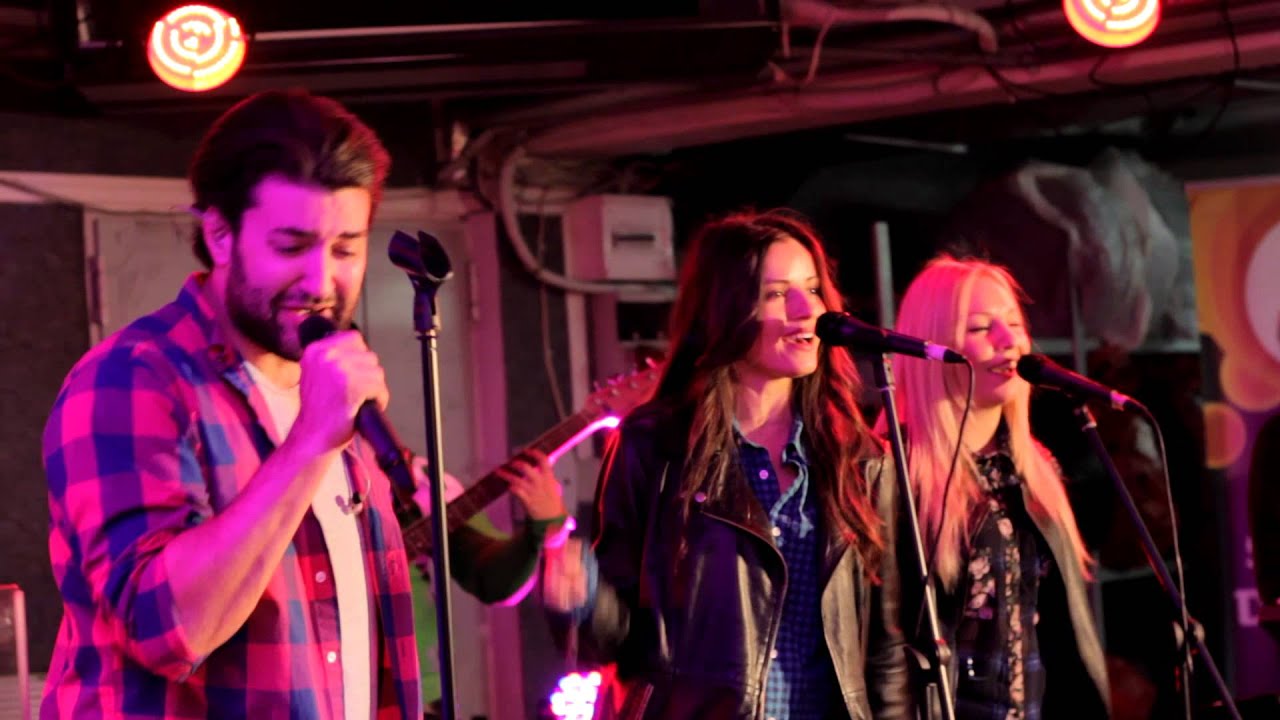 Smiley - Oarecare (LIVE @ RADIO 21)