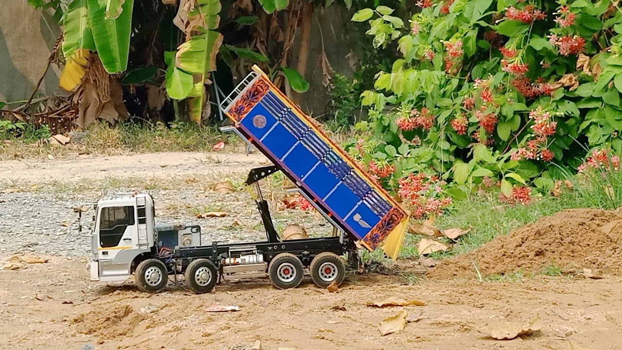 RC Excavator KOBELCO,รถแม็คโครบังคับโกเบโก้ตักดินใส่สิบสองล้อโปรเฟีย. @donmodelrcscale