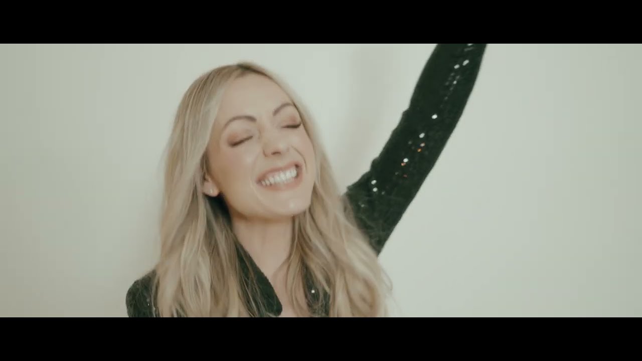 Carly Waddell - Just Work (Official Music Video)