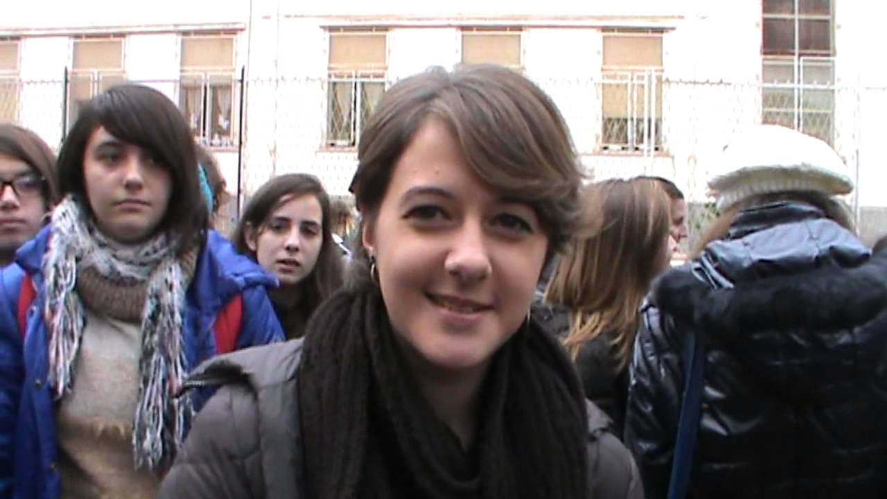 Un lungo corteo ad Alcamo: 