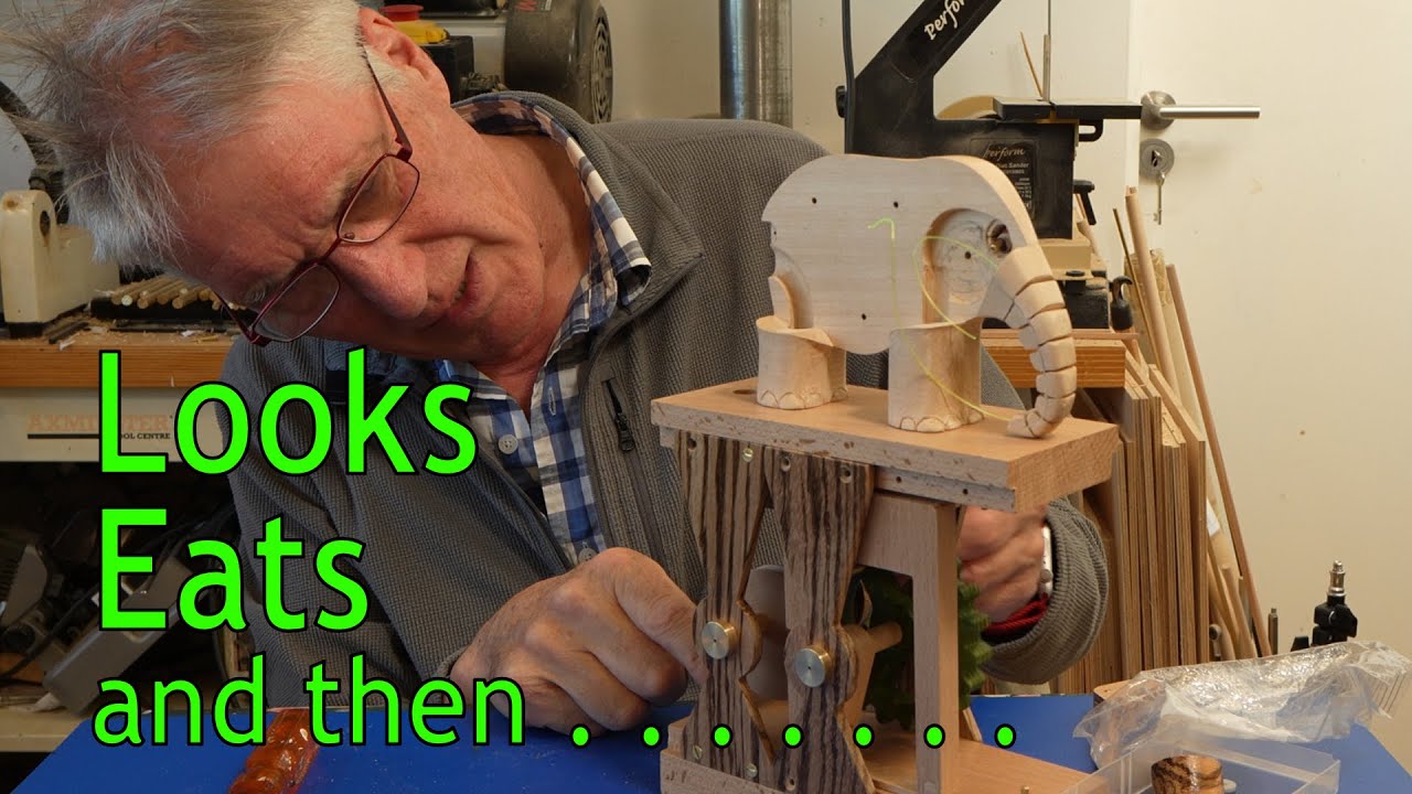 Trials and tribulations of constructing my elephant automaton. Explanation of the mechanism.