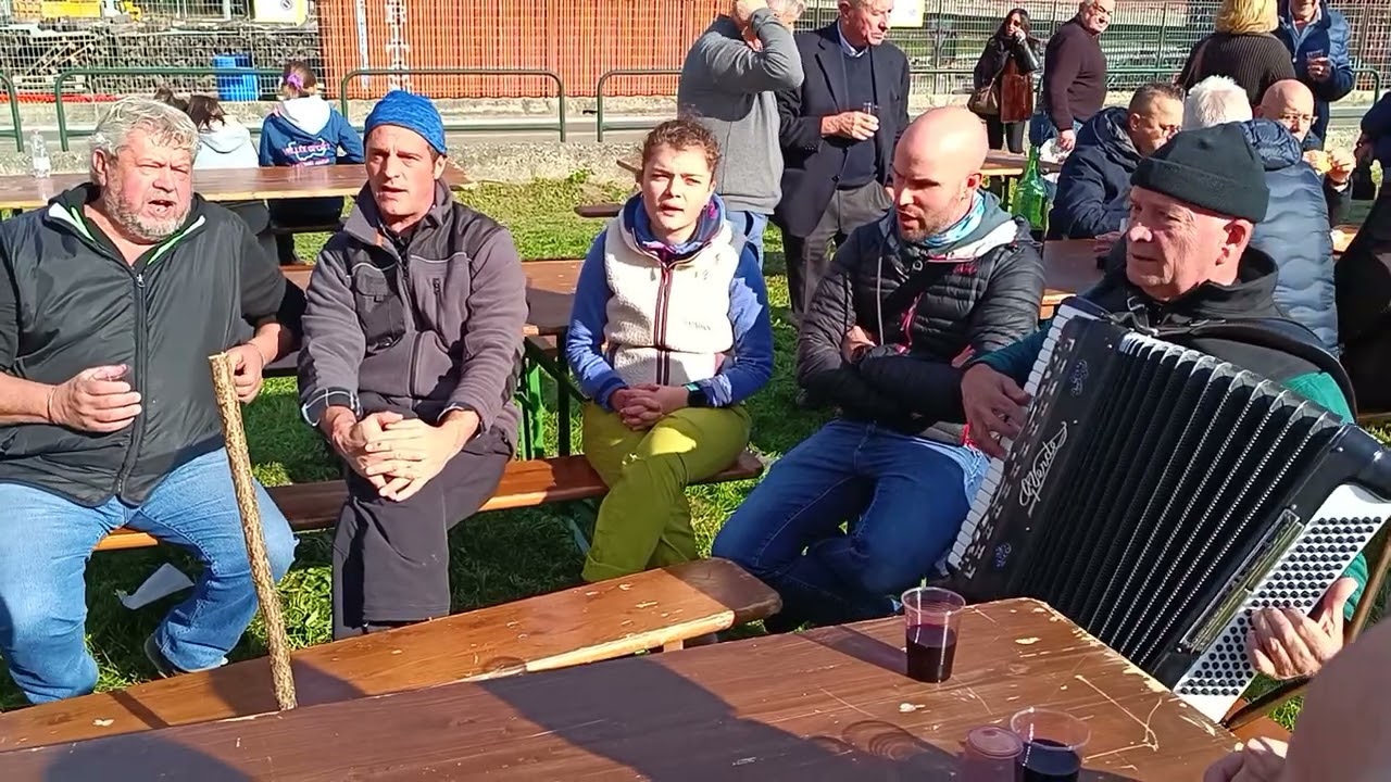 Quincinetto ( Torino). Momento di convivialit&agrave; ed allegria come da tradizione Quincinettese.
