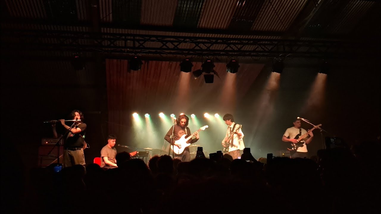 Hesse Kassel - El Reflejo (Tema NUEVO) (En vivo, Centro Cultural Rojas Magallanes, 10/10/2025)