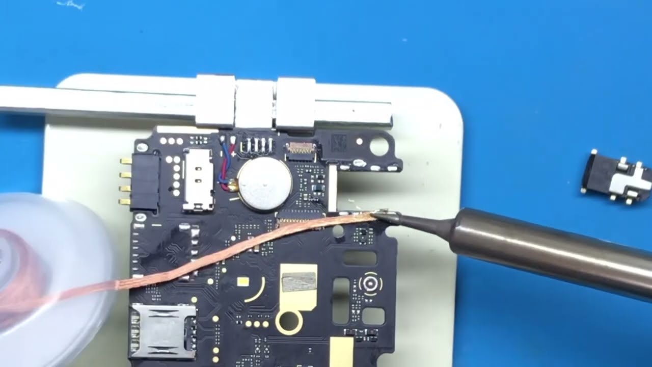 C&oacute;mo cambiar el Jack de audio o conector de aud&iacute;fonos a cualquier equipo.