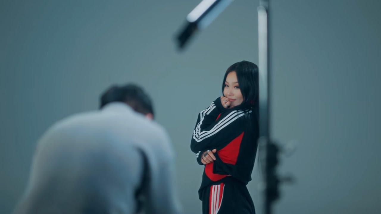 Ninjin, Tanan & Bolor - Uwul Zungui Chamtai (Official Music Video)