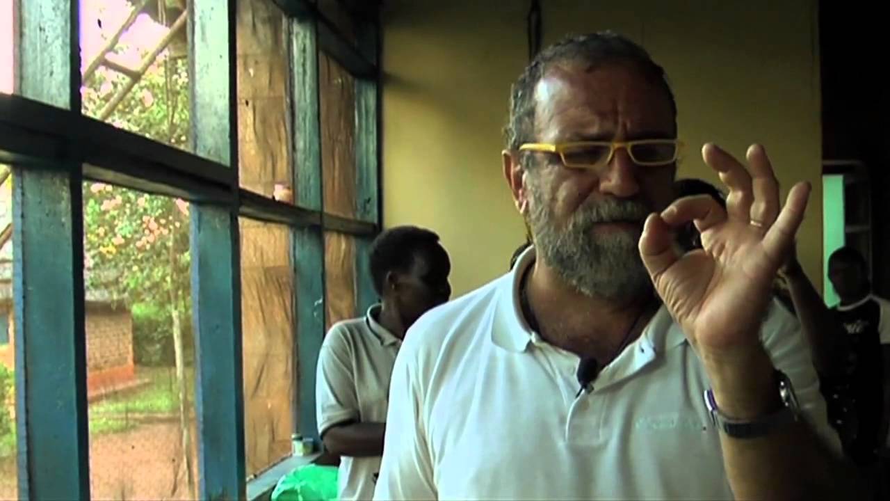 Diario del commosso viaggiatore Sesta puntata   Giobbe Covatta