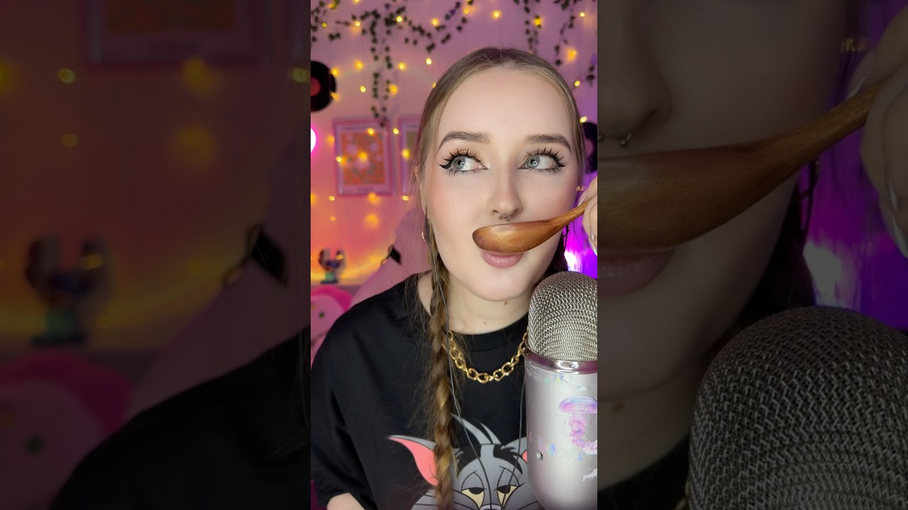 Самый вкусный супчик 💜#асмр #asmr #звукирта #asmrmouthsounds #асмрдлясна #асмрвидео