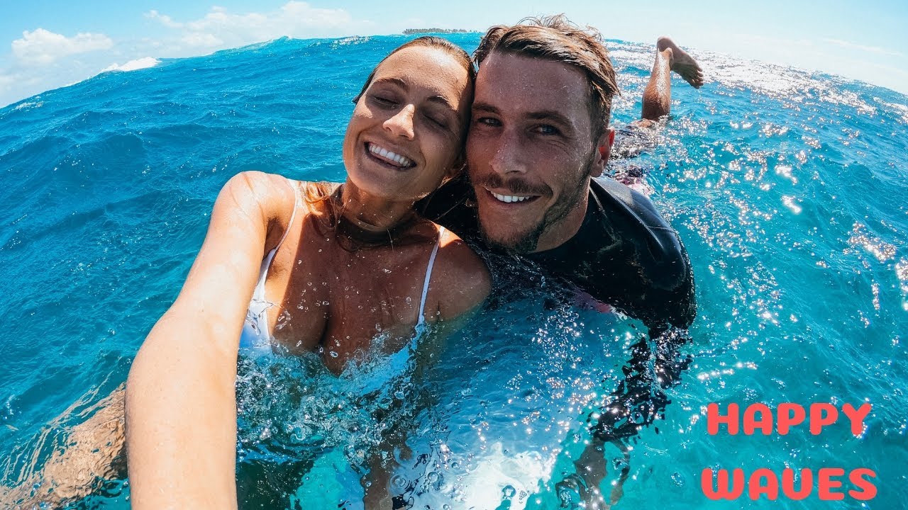 FIJI VACAY | Alana's BIKINI try on HAUL | Jack crashes girls trip| Ep. 9 HAPPY WAVES