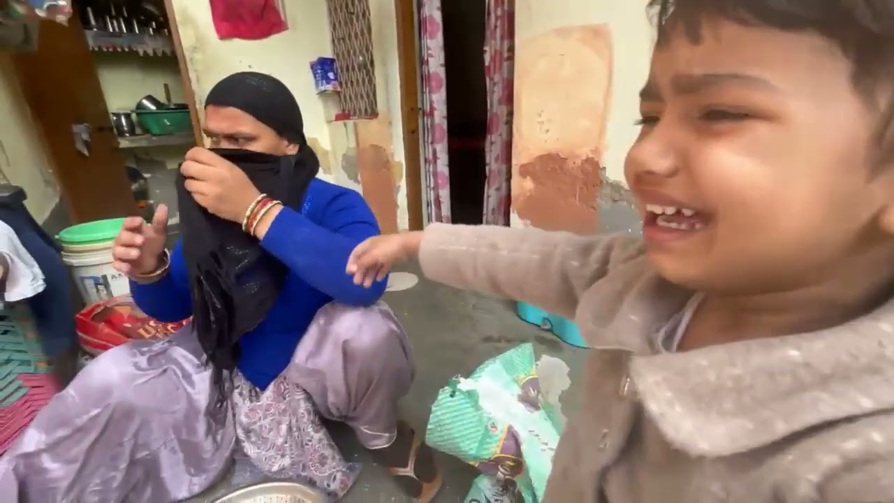 Devanshi ko padi Datt 😬😬😬#deliyvlogs #famlivlog #vlog 