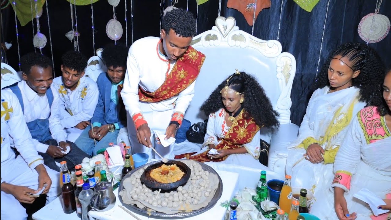 Prt(18) ደስ ዝብል ባህላዊ ኣመጋግባ ባህሊ ትግራይ ዓጋመ ዕ/ሓሙስ Happy Wedding  Tigray  Culture .