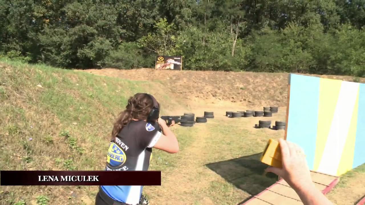 Hot Shots - S2, Ep8: The Legend's Little Girl