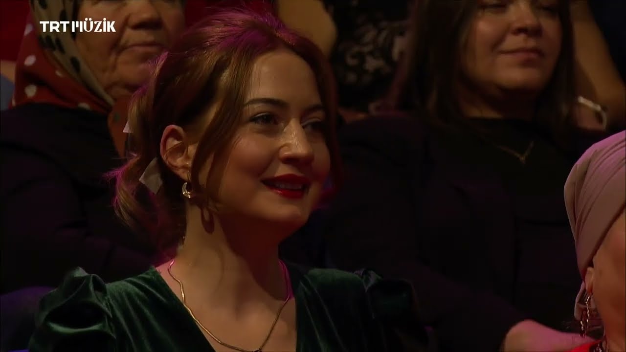 Uğur Önür - Dağlar Duman Olmadan Gel